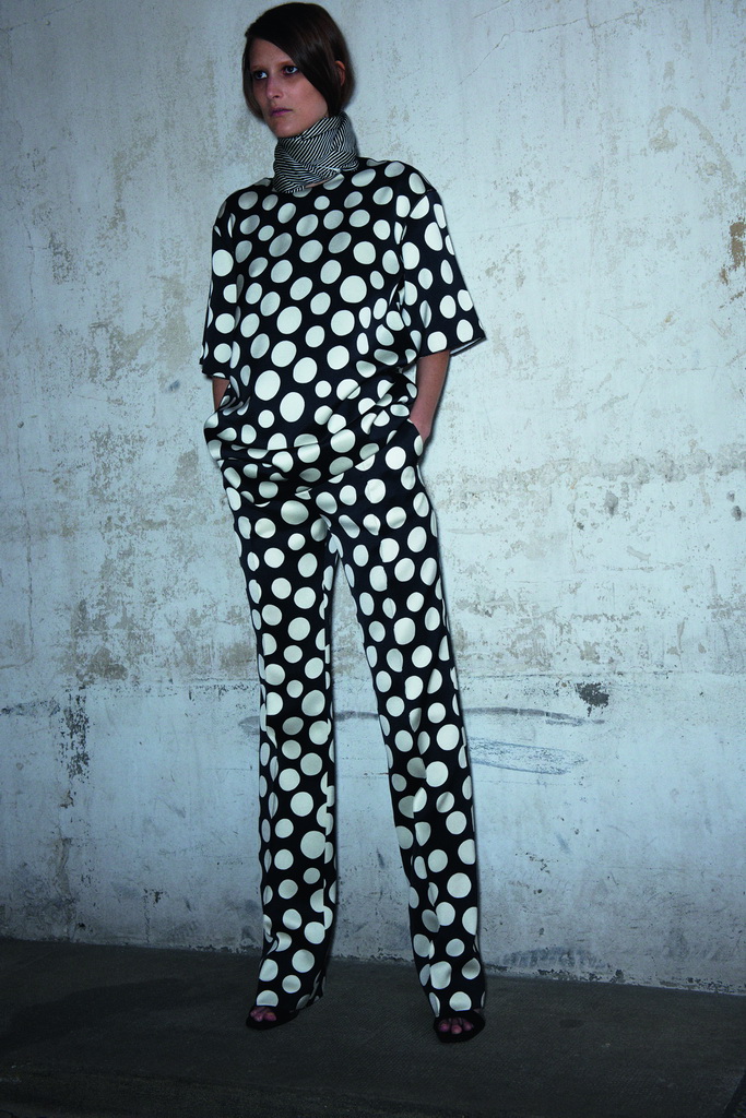 Celine 13紺DƬ