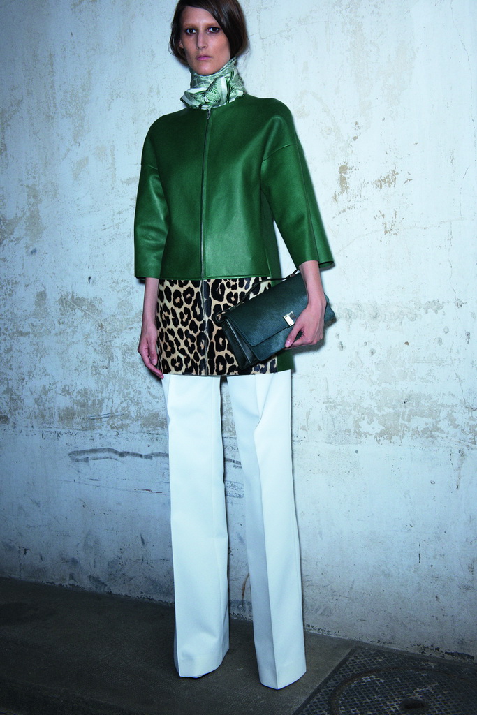 Celine 13紺DƬ