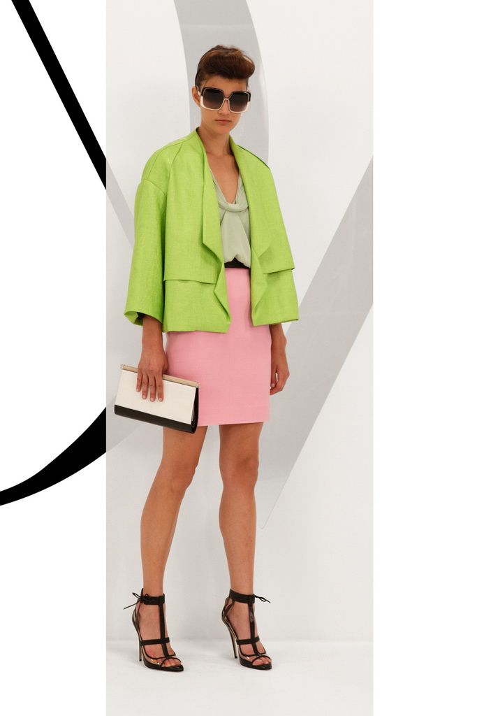 DVF 13紺DƬ