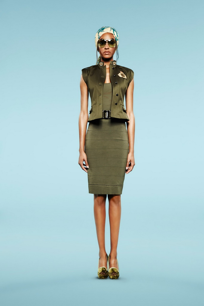 Emilio Pucci 13紺DƬ