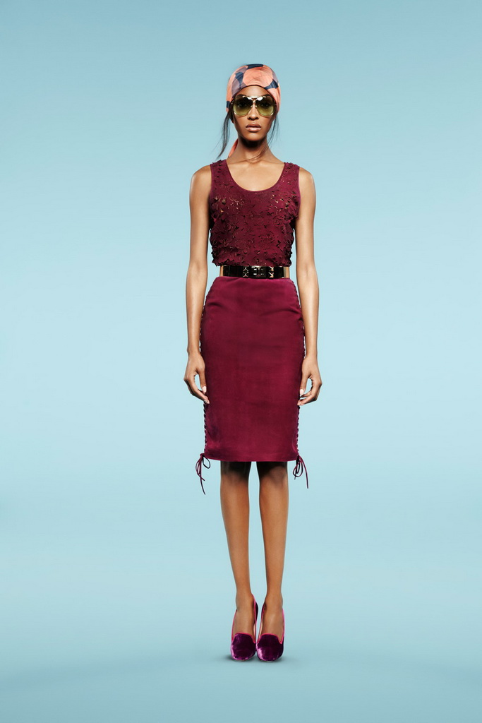 Emilio Pucci 13紺DƬ