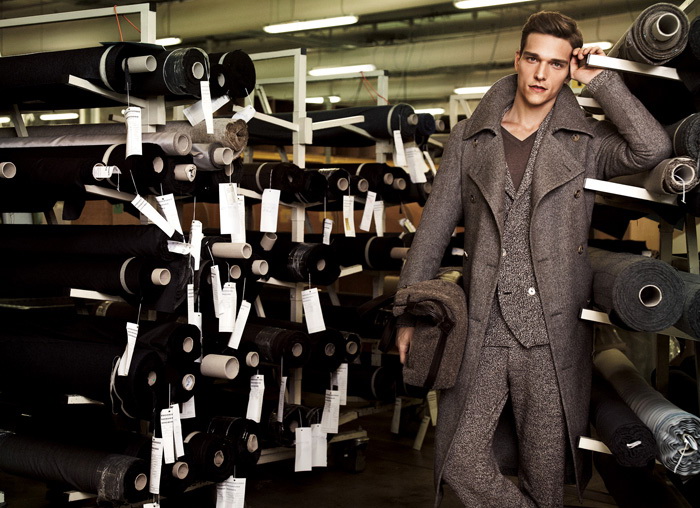 Corneliani 2012ﶬbLookbookDƬ