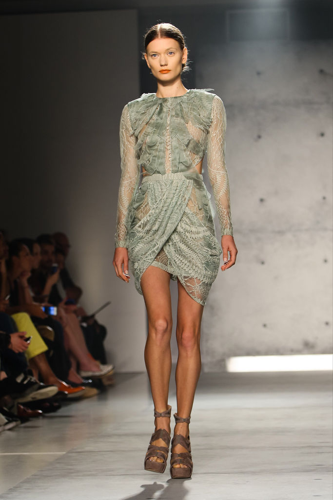 Sally LaPointe 2013DƬ