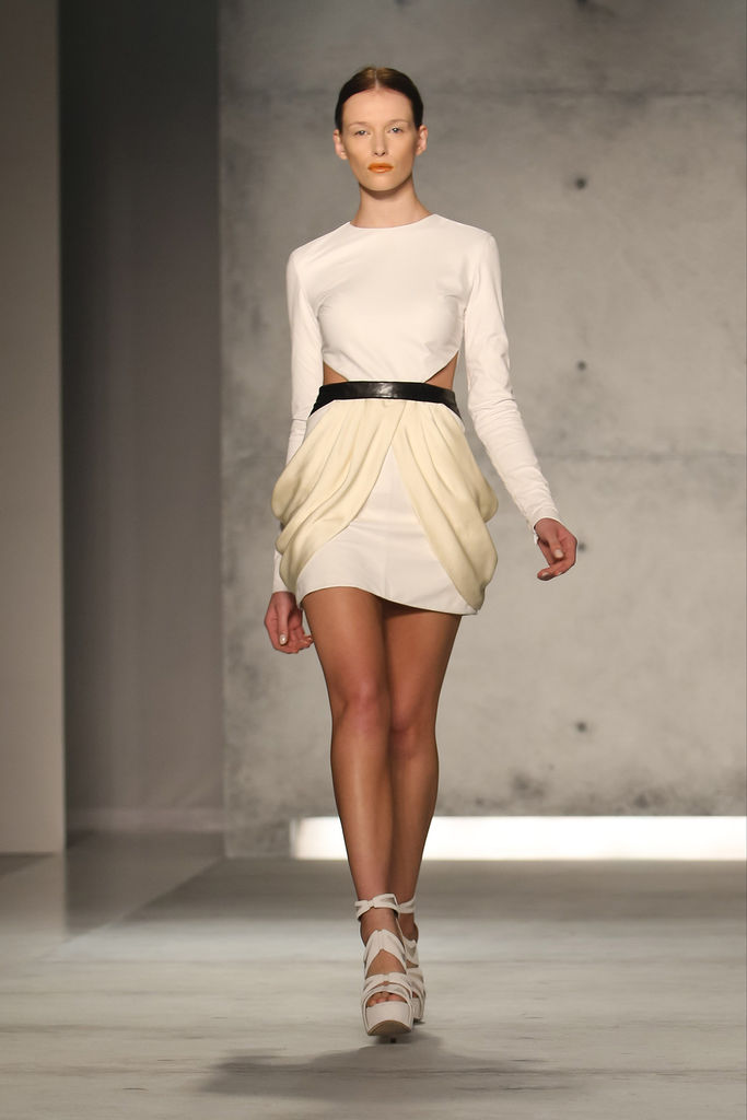 Sally LaPointe 2013DƬ