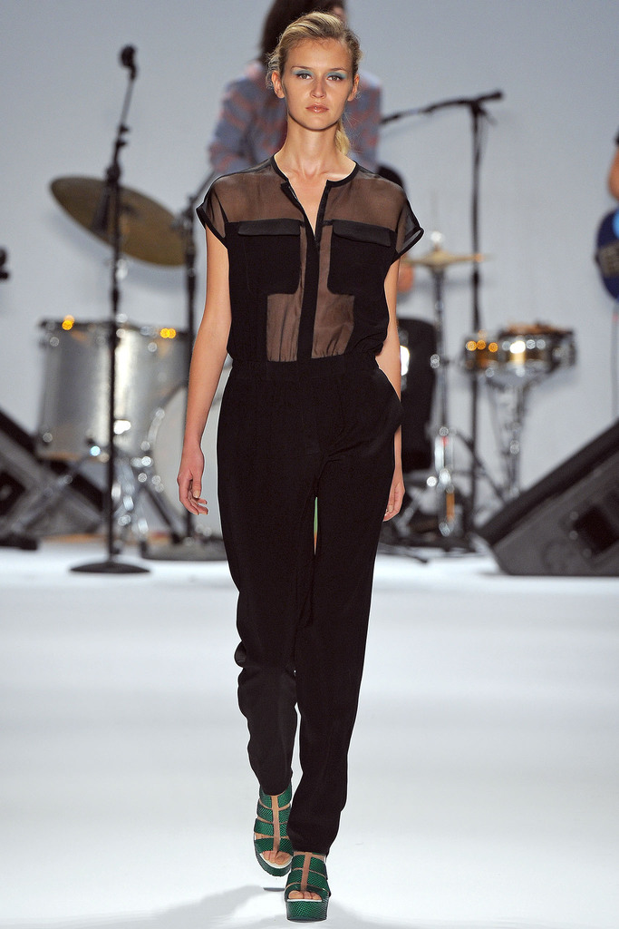 Nanette Lepore 2013DƬ