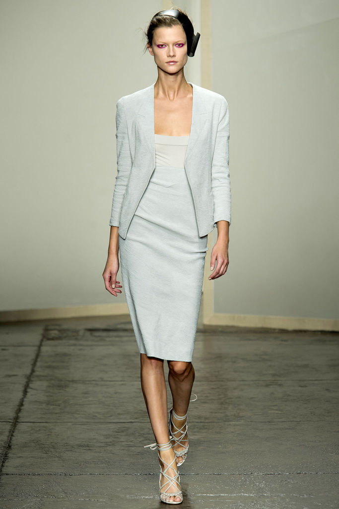 Donna Karan 2013DƬ