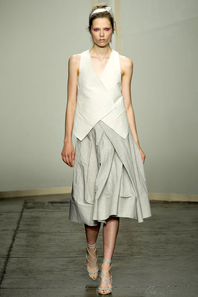 Donna Karan 2013DƬ