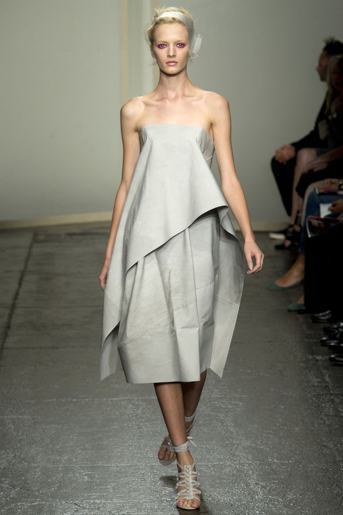 Donna Karan 2013DƬ