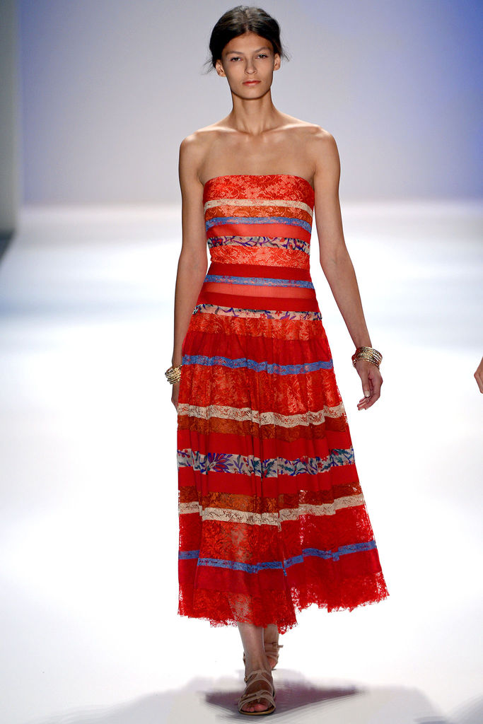 Tadashi Shoji 2013DƬ