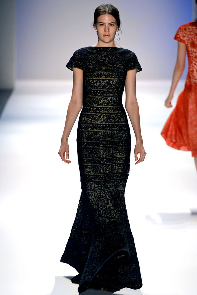 Tadashi Shoji 2013DƬ