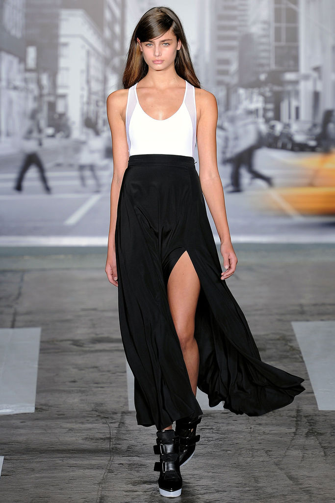 DKNY 2013DƬ
