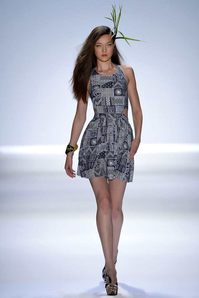 Mara Hoffman 2013DƬ