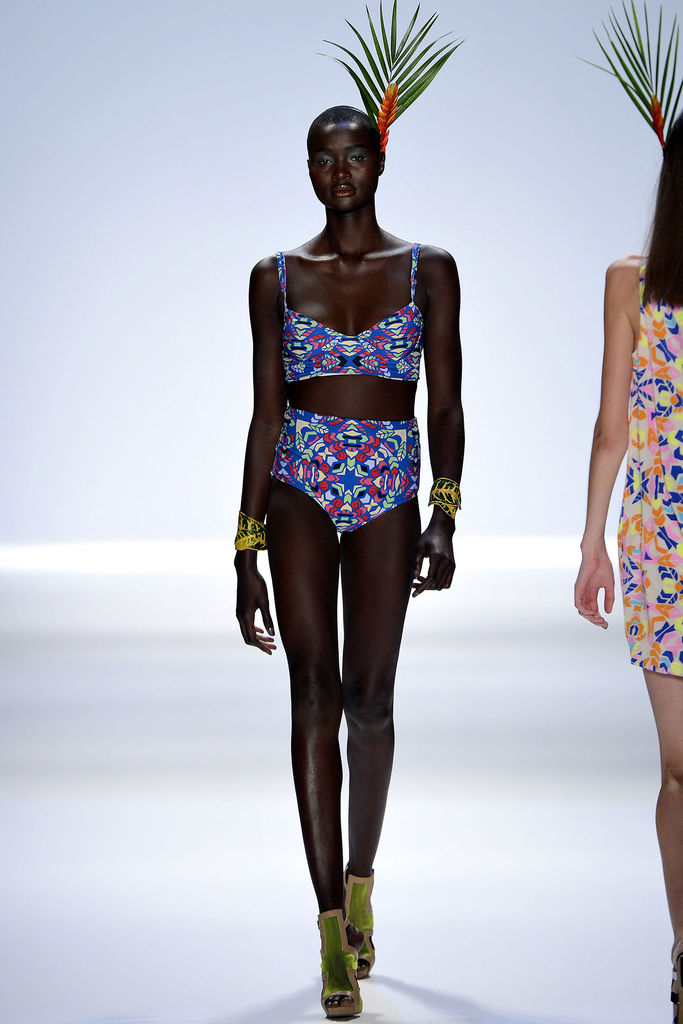 Mara Hoffman 2013DƬ