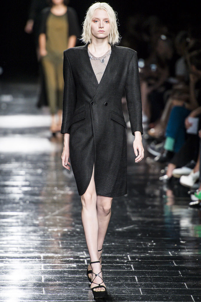 Theyskens Theory 2013DƬ