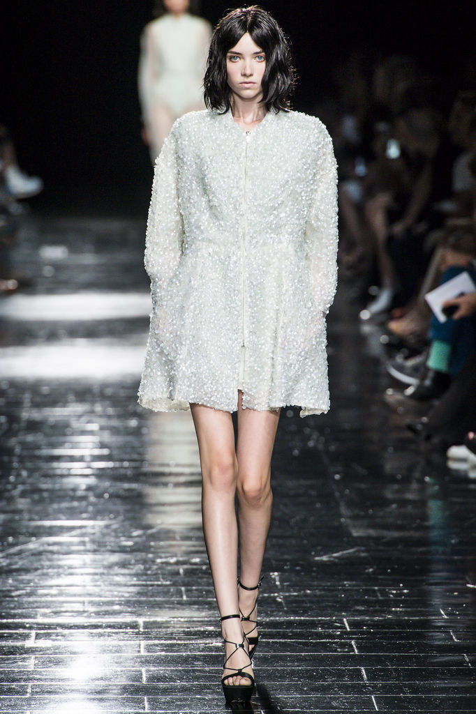 Theyskens Theory 2013(chng)DƬ