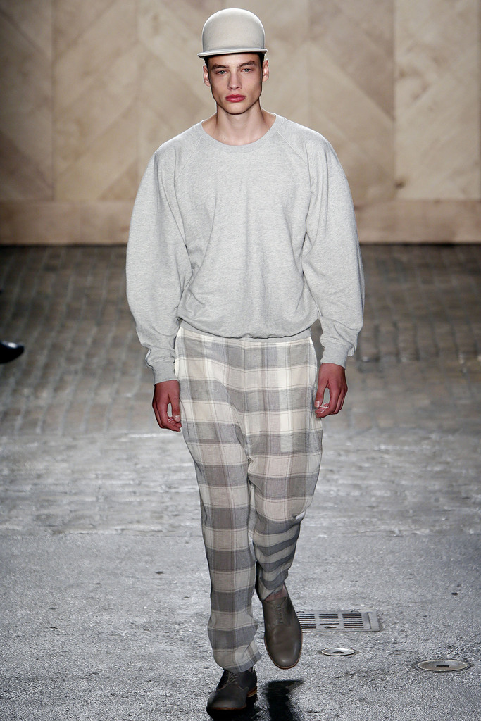 Perry Ellis by Duckie Brown 2013DƬ