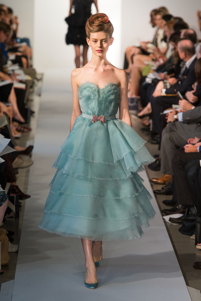 Oscar De La Renta 2013DƬ