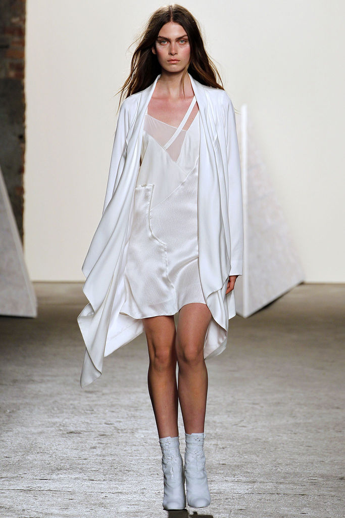Tess Giberson 2013(chng)DƬ
