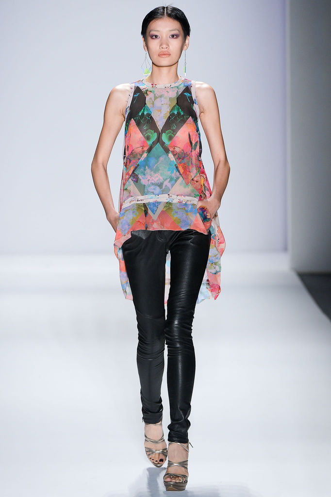 Nicole Miller 2013DƬ