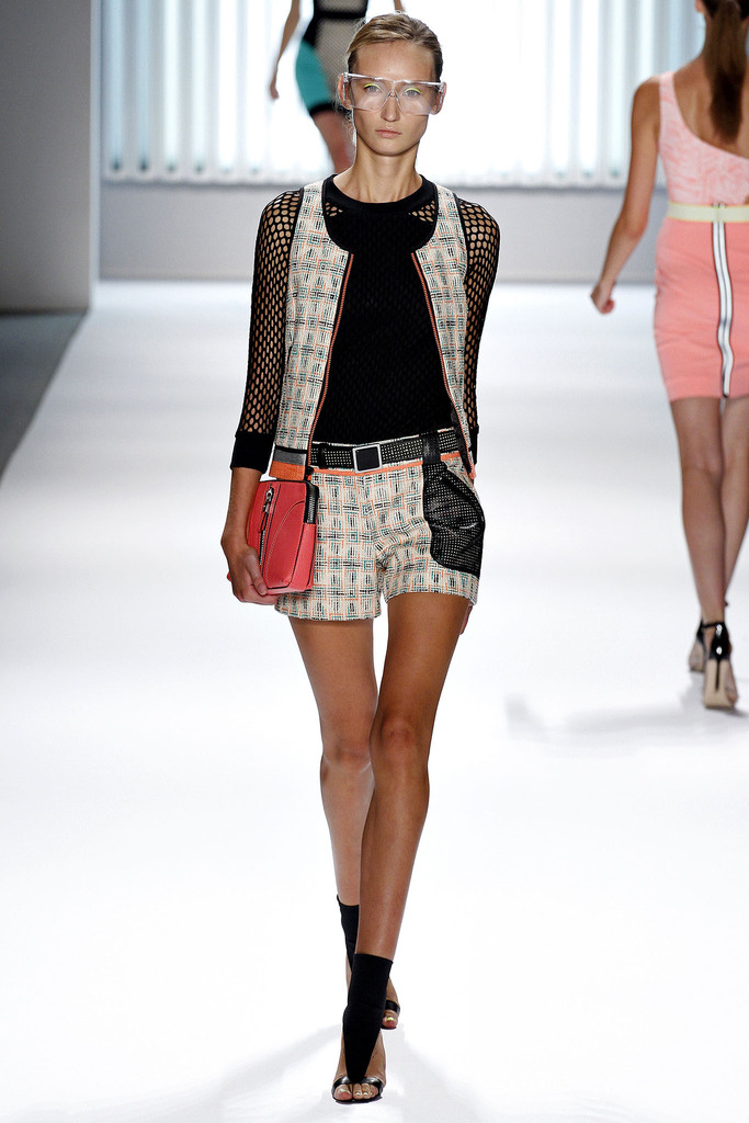 Milly 2013DƬ