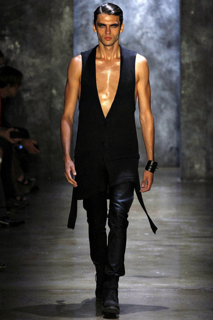 Alexandre Plokhov 2013DƬ