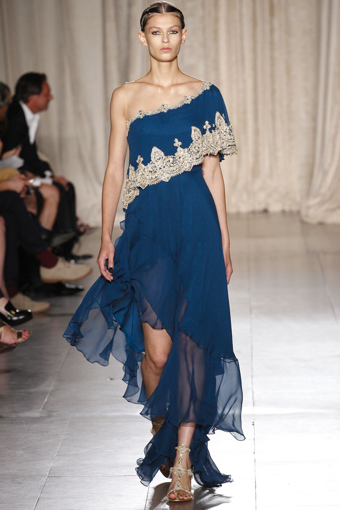 Marchesa 2013DƬ