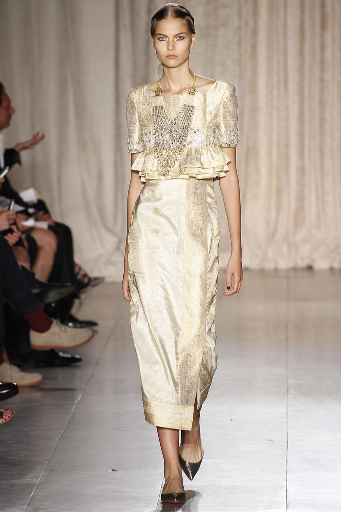 Marchesa 2013DƬ