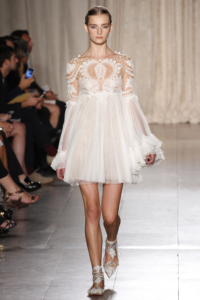 Marchesa 2013DƬ