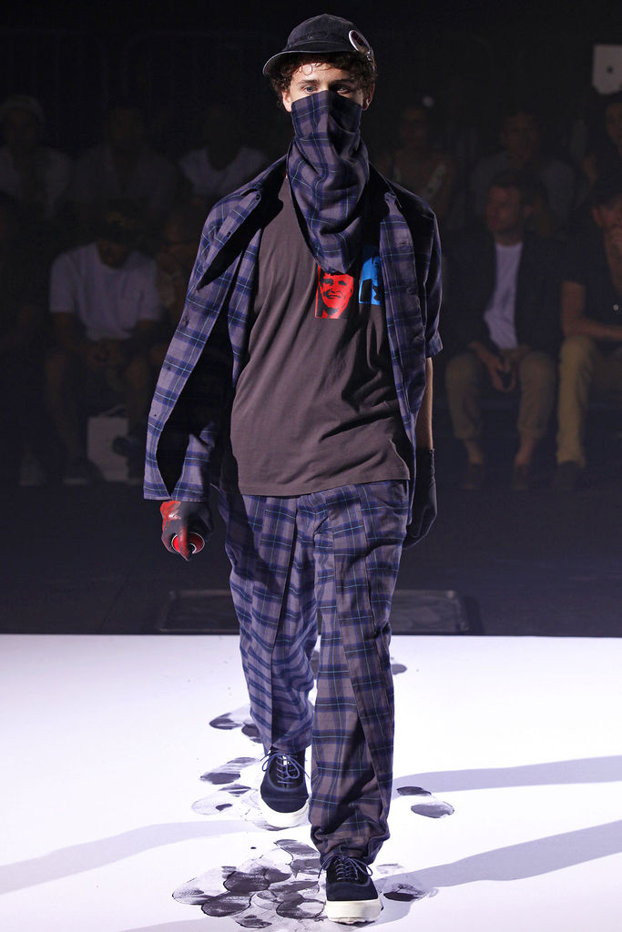 N.Hoolywood 2013(chng)DƬ