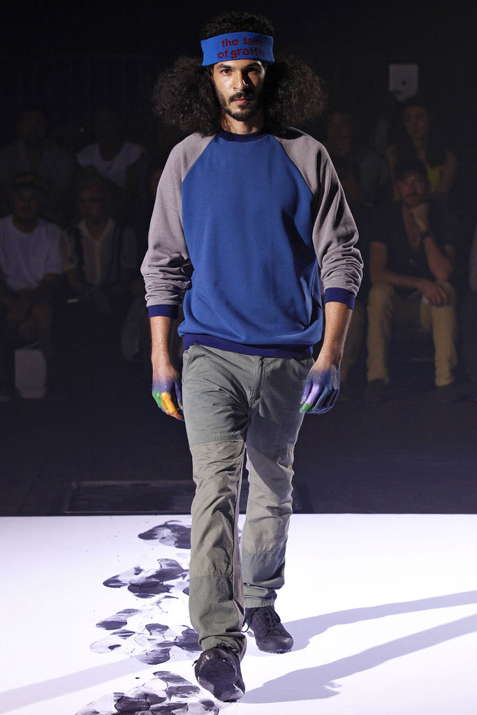 N.Hoolywood 2013(chng)DƬ