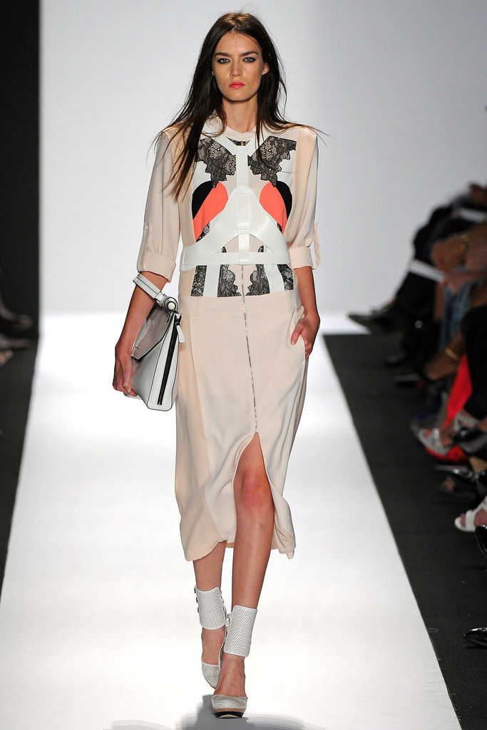 BCBG Max Azria 2013DƬ