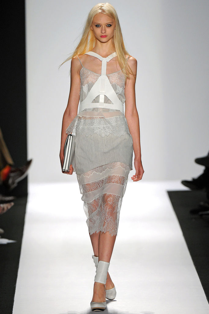 BCBG Max Azria 2013DƬ