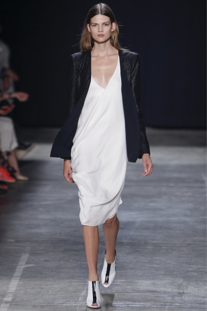 Narciso Rodriguez 2013DƬ