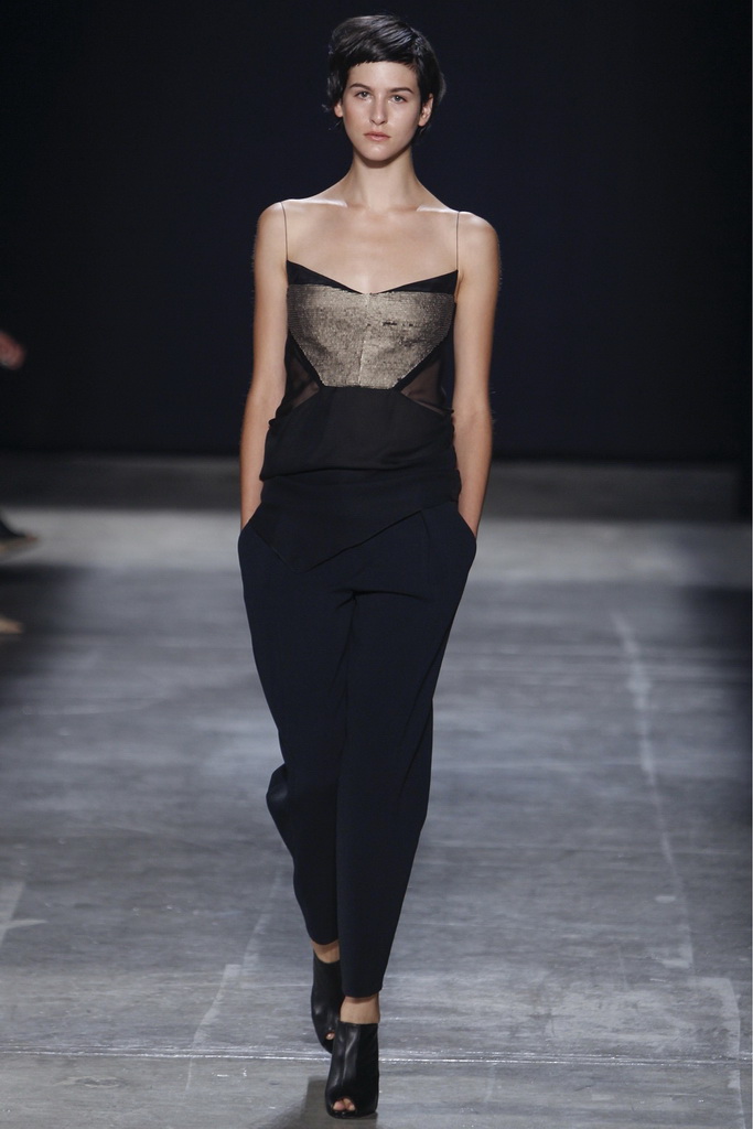 Narciso Rodriguez 2013DƬ