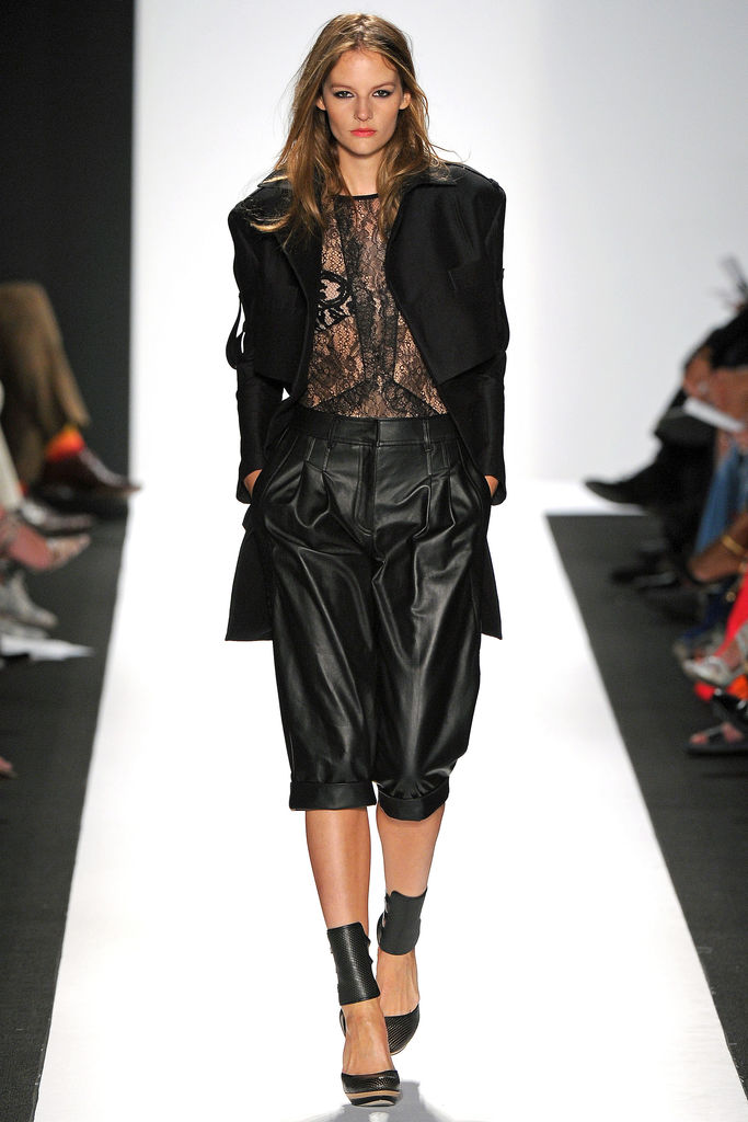 BCBG Max Azria 2013DƬ