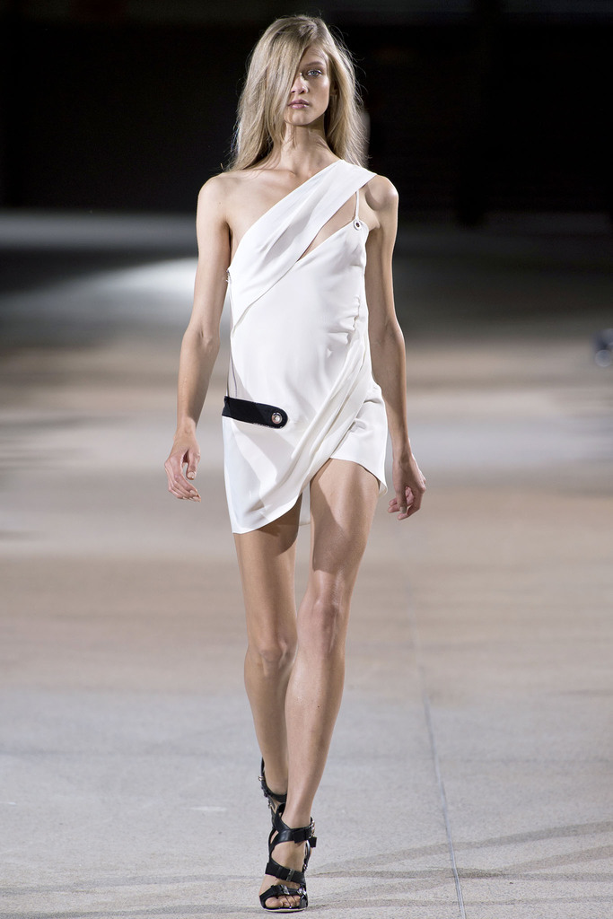 Anthony Vaccarello 2013DƬ