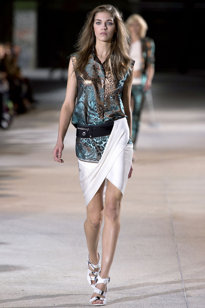 Anthony Vaccarello 2013DƬ