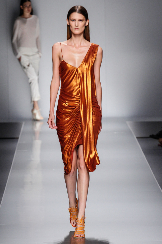 Blumarine 2013DƬ