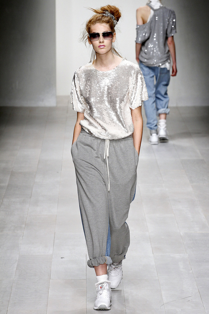 Ashish 2013DƬ