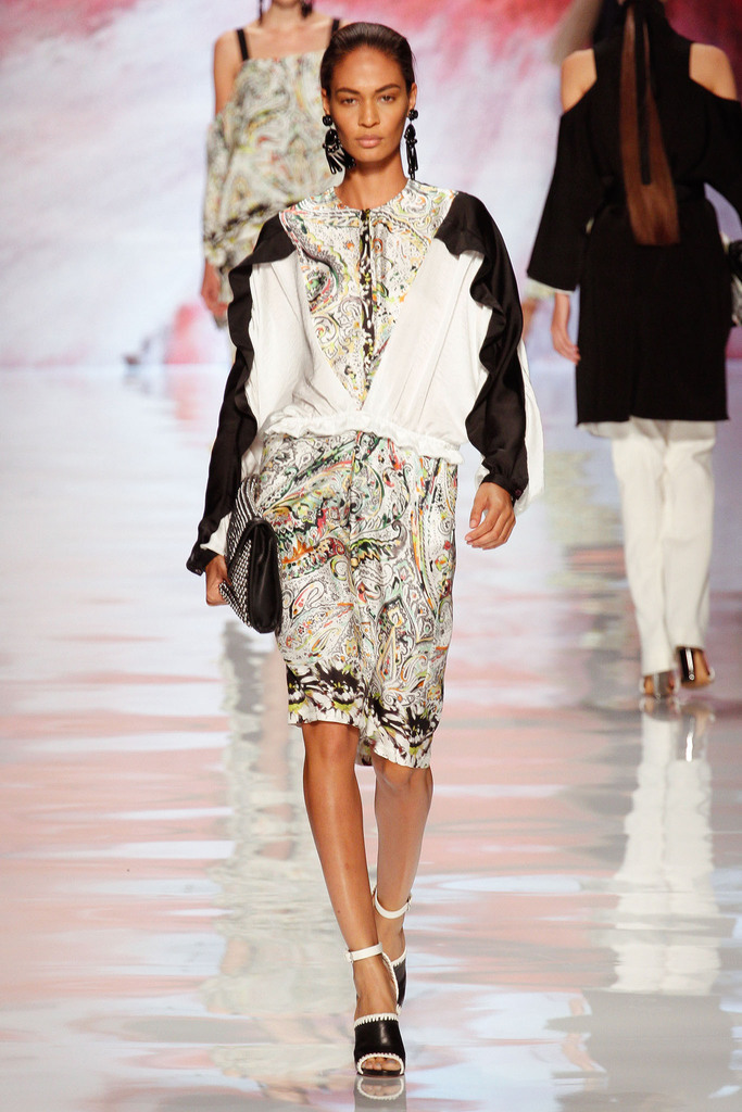 Etro 2013DƬ