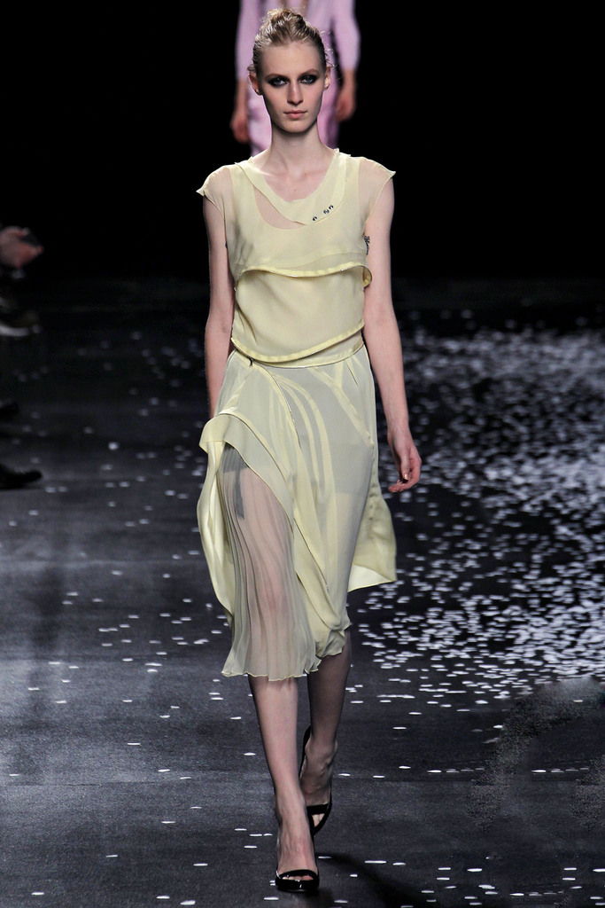 Nina Ricci 2013DƬ