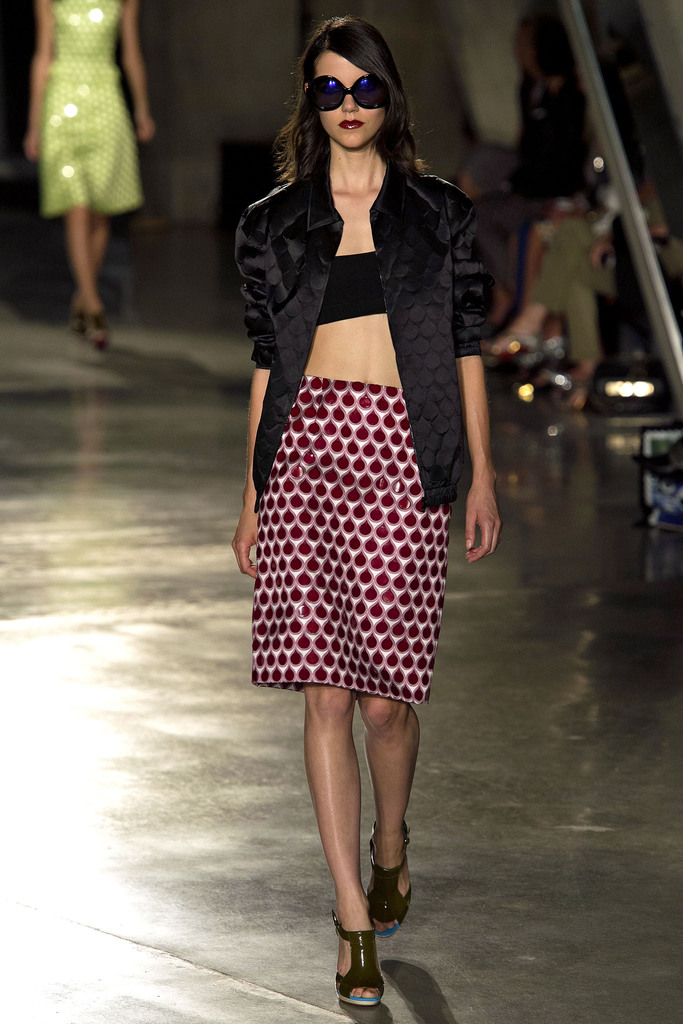 Jonathan Saunders 2013(chng)DƬ