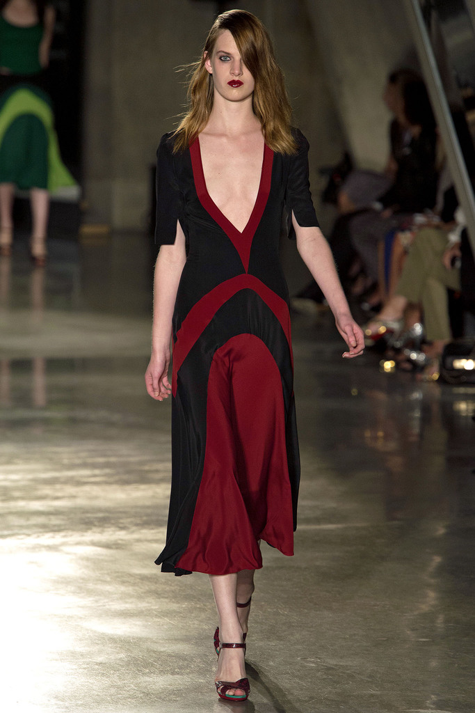 Jonathan Saunders 2013DƬ
