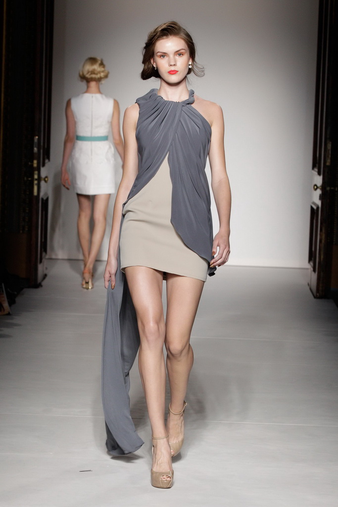 Ashley Isham 2013(chng)DƬ