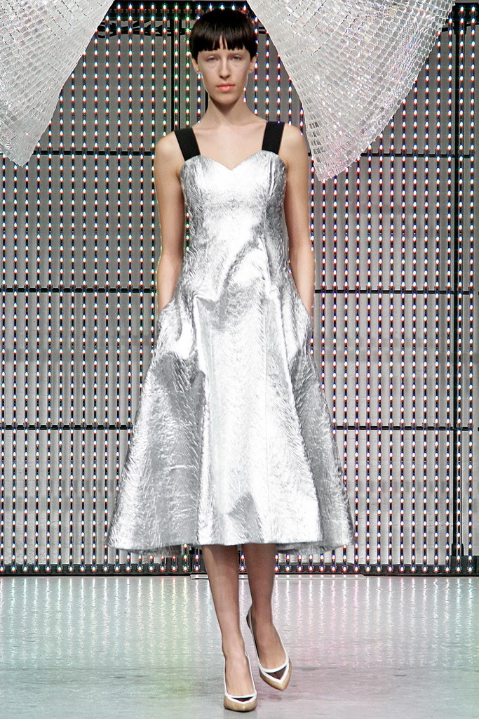 Antipodium 2013DƬ