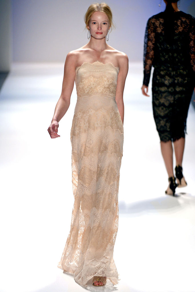 Tadashi Shoji 2013DƬ