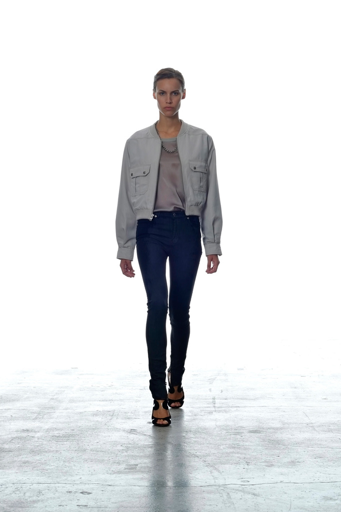 BLK DNM 2013DƬ