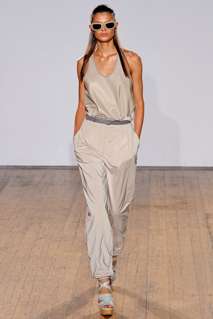 Nicole Farhi 2013DƬ