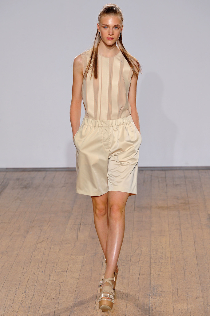 Nicole Farhi 2013DƬ