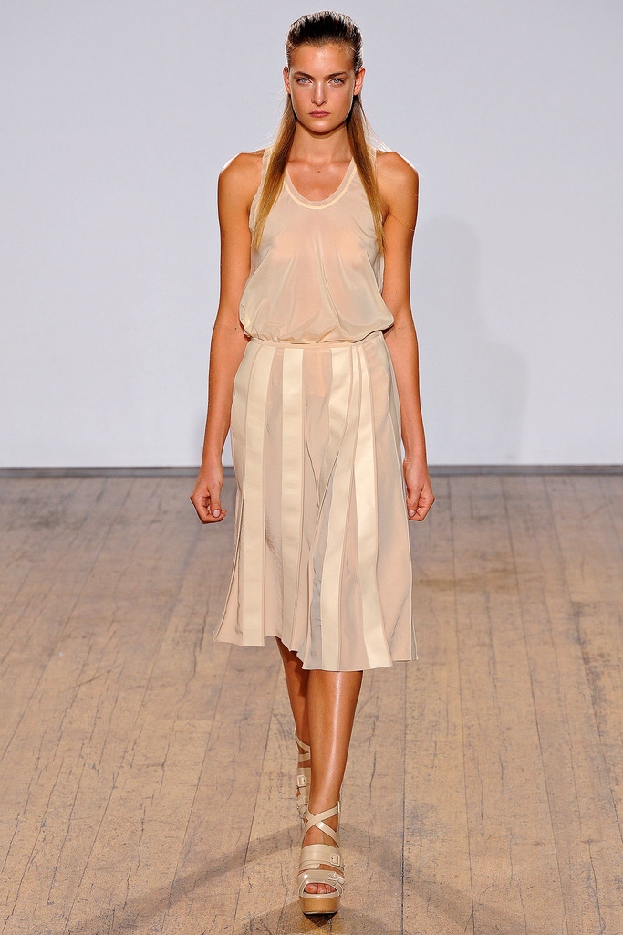 Nicole Farhi 2013DƬ